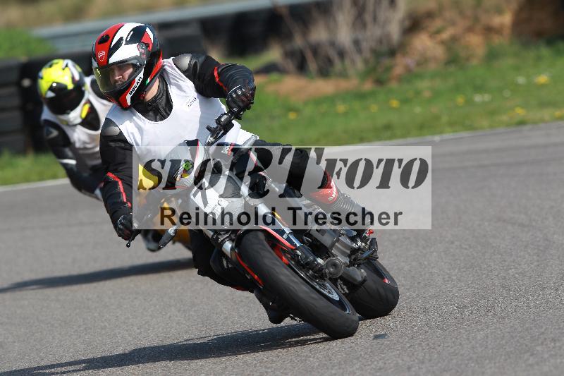 /Archiv-2022/06 15.04.2022 Speer Racing ADR/Instruktorengruppe/7-1